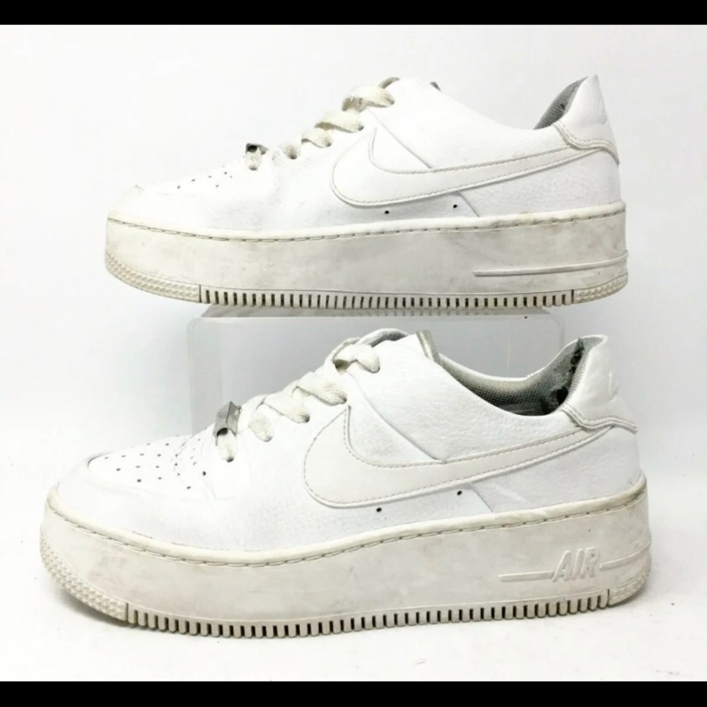 Nike Air Force 1 sage platform